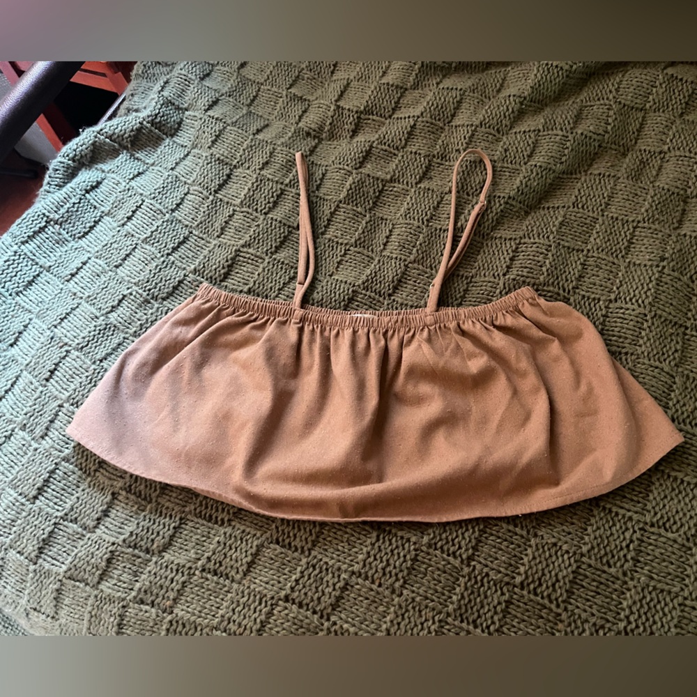 OZMA 100% silk crop tank. Gently worn, great condition. Size, XS